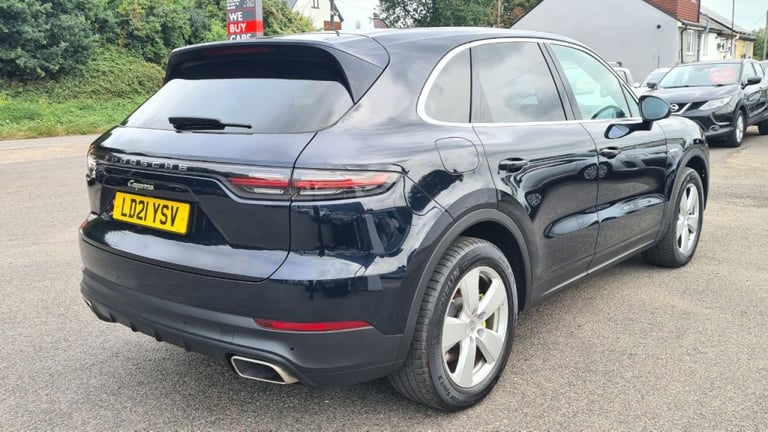 Porsche Cayenne E-Hybrid 5dr Tiptronic S Petrol/Electric Hybrid