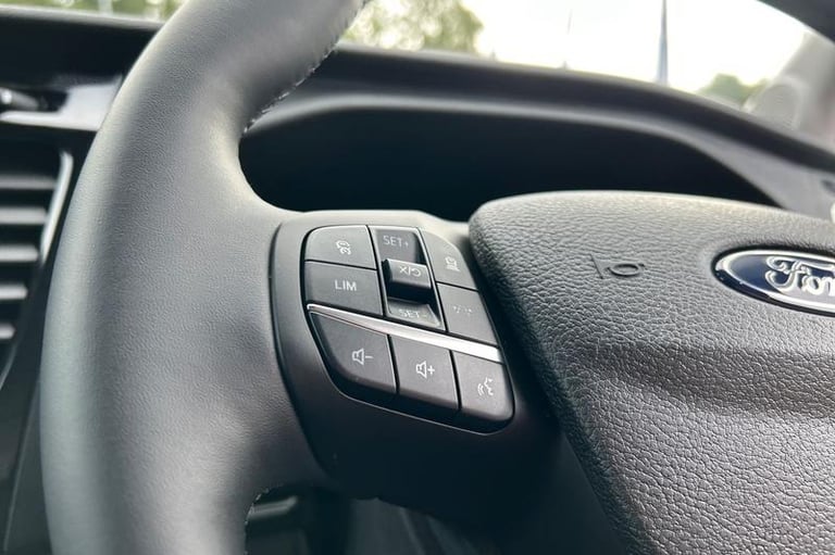 2025 Ford Transit 350 Limited AUTO L3 H2 LWB Medium Roof FWD 2.0 EcoBlue 165ps, AIR CON, CRUI Pan...