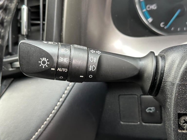 2017 Toyota RAV4 2.5 VVT-h Business Edition Plus CVT Euro 6 (s/s) 5dr (Safety Sense, Nav) ESTATE ...