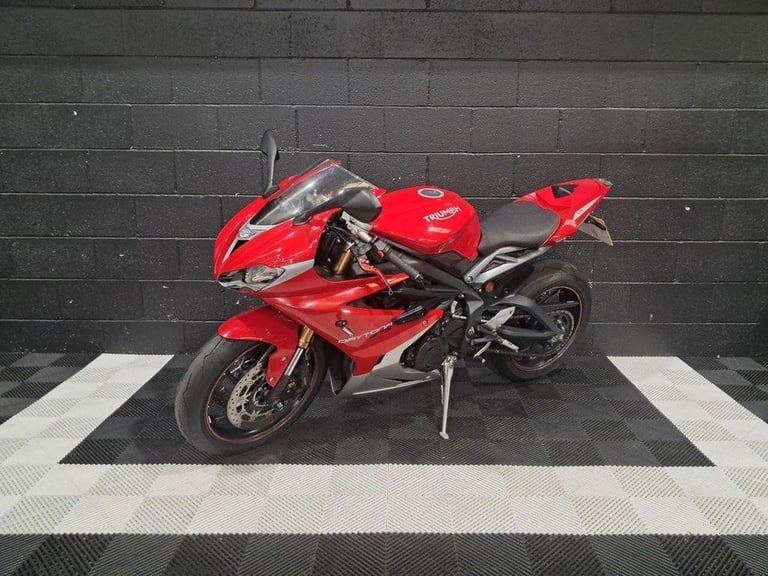 2018 67 TRIUMPH DAYTONA 675 FINANCE SPECIALISTS APPLY NOW