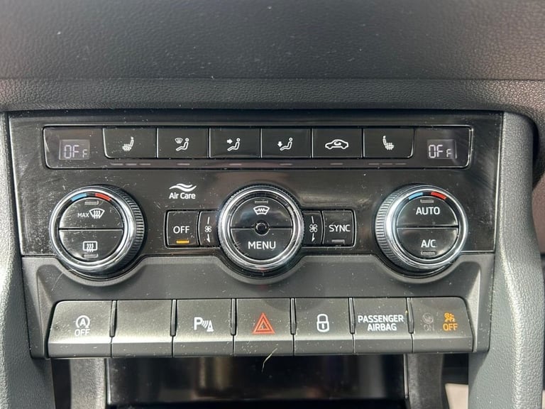 2018 18 SKODA KAROQ 2.0 TDI SE L SUV 5DR DIESEL DSG 4WD EURO 6 (S/S) (150 PS) DI