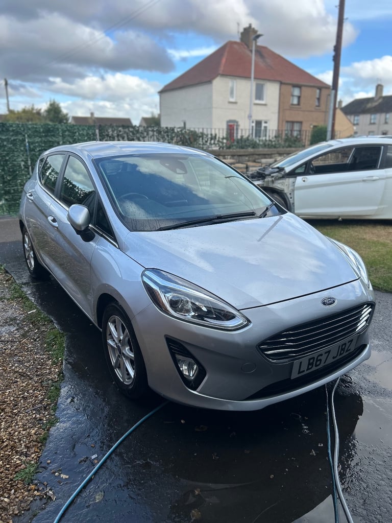 Ford, FIESTA, Hatchback, 2017, Manual, 998 (cc), 5 doors