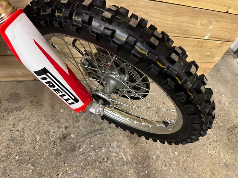 HONDA CRF 450 2018 MOTOCROSS BIKE VERY CLEAN BIKE