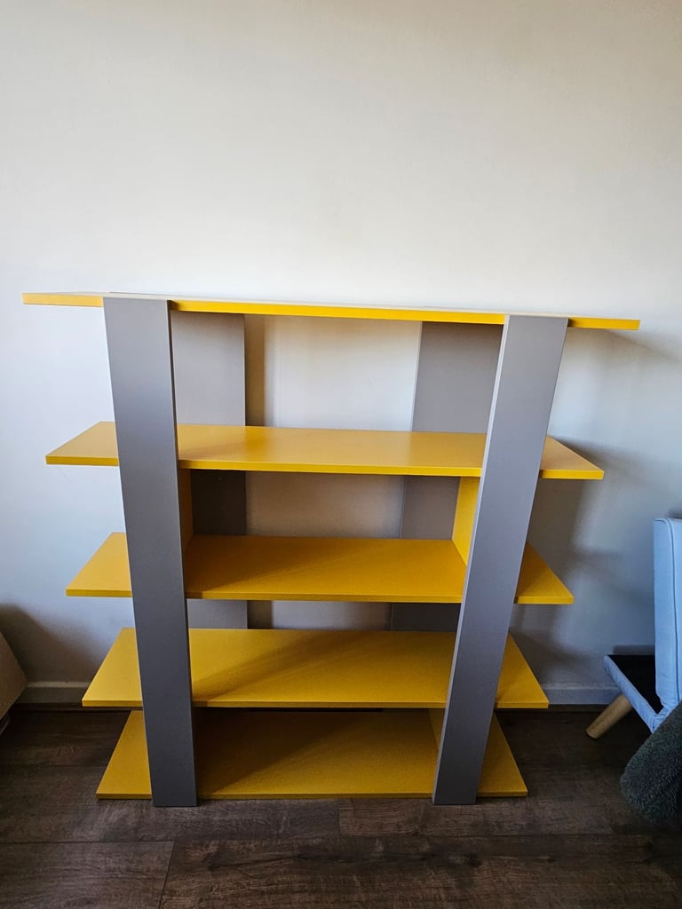 WAYFAIR - 4-Tier Bookcase – Light Mocha/Mustard (As Good As New)