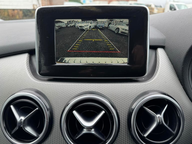 Mercedes-Benz, B CLASS, £35 year road taxMPV, 2014, Manual, 1461 (cc), 5 doors