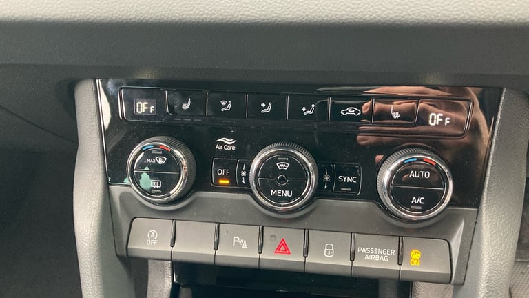 2025 Skoda Karoq 2.0 TSI Sportline Edition 4x4 5dr DSG Petrol Estate Estate Petrol Automatic