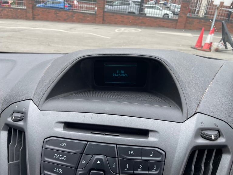 2015 Ford Transit Custom 2.2 TDCi 100ps Low Roof Van PANEL VAN Diesel Manual