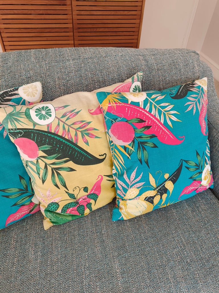 4 x H&M Cushions with Tropical Print