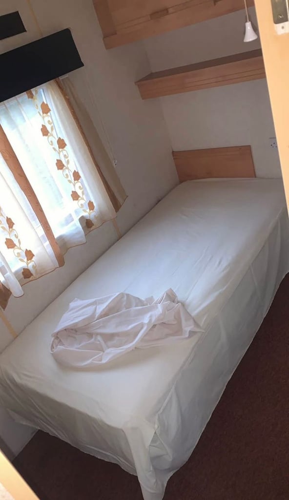 Mobile static caravan to rent Wickford 