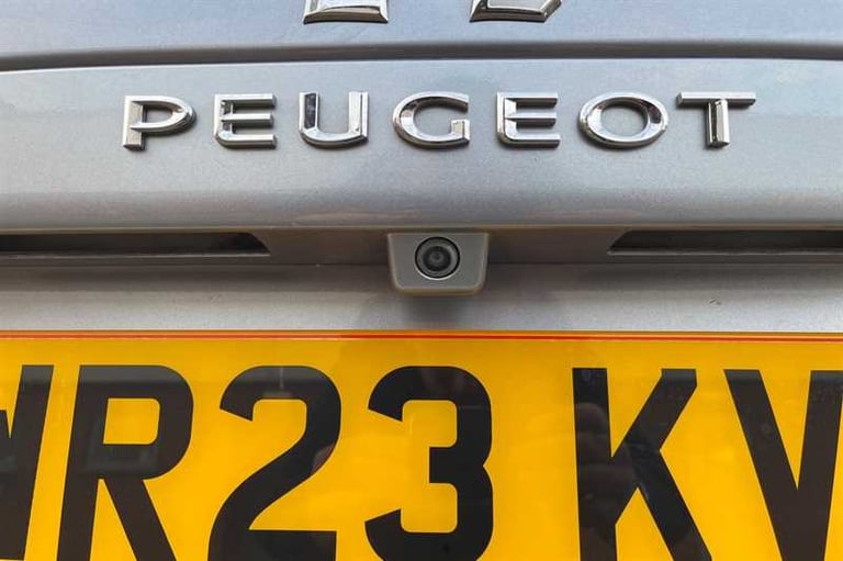 2023 Peugeot Traveller Business VIP 2.0 BlueHDi Diesel Automatic Start/Stop (180ps) MPV Diesel Au...