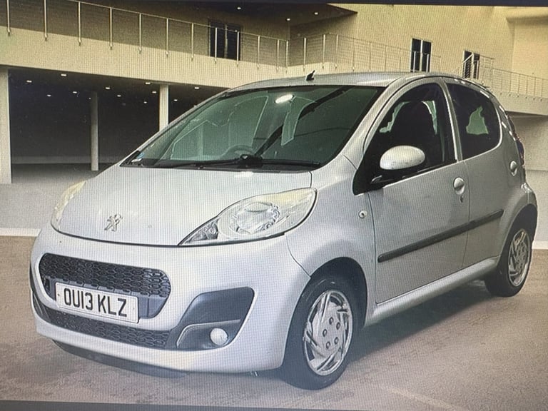 PEUGEOT 107 1.0 12V Active 2013