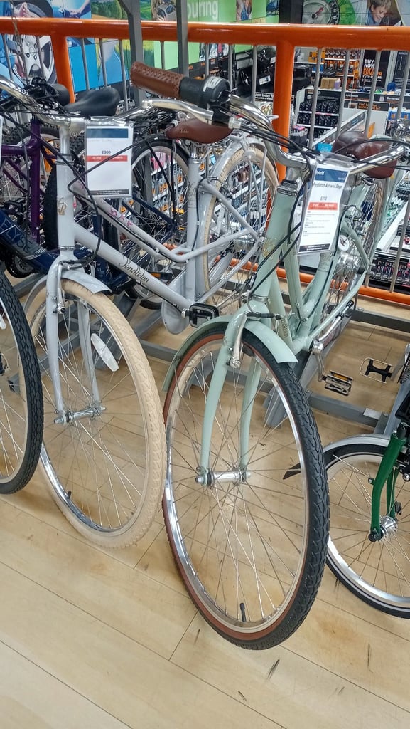 Pendleton Ashwell ladies bike, like new 