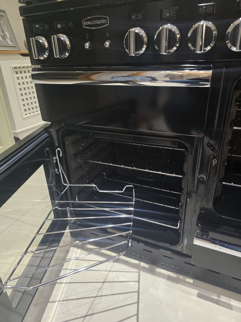 Rangemaster Cooker - Professional plus 110 Duel fuel For Sale in Immaculate Condition 