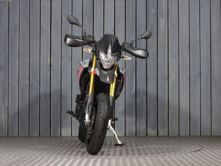 2018 18 APRILIA DORSODURO 900