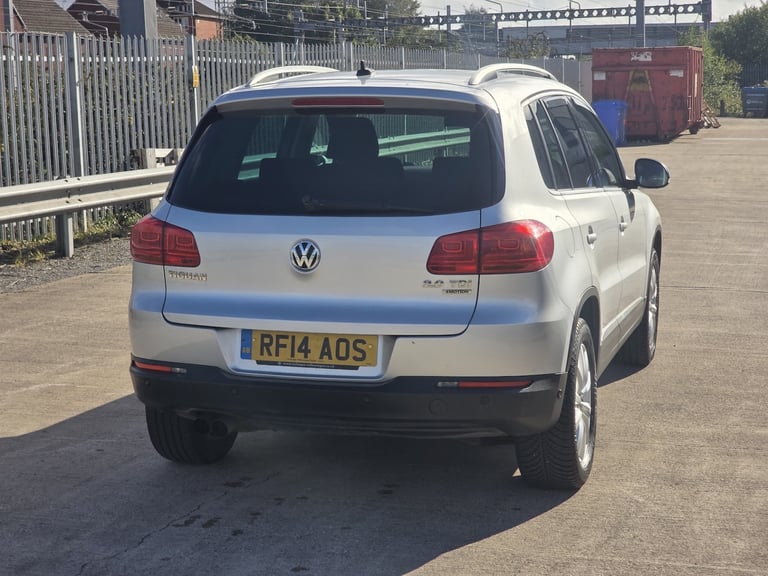 2014 Volkswagen Tiguan 2.0 TDi BlueMotion Tech Match 5dr 4MOTION 4WD ESTATE Diesel Manual