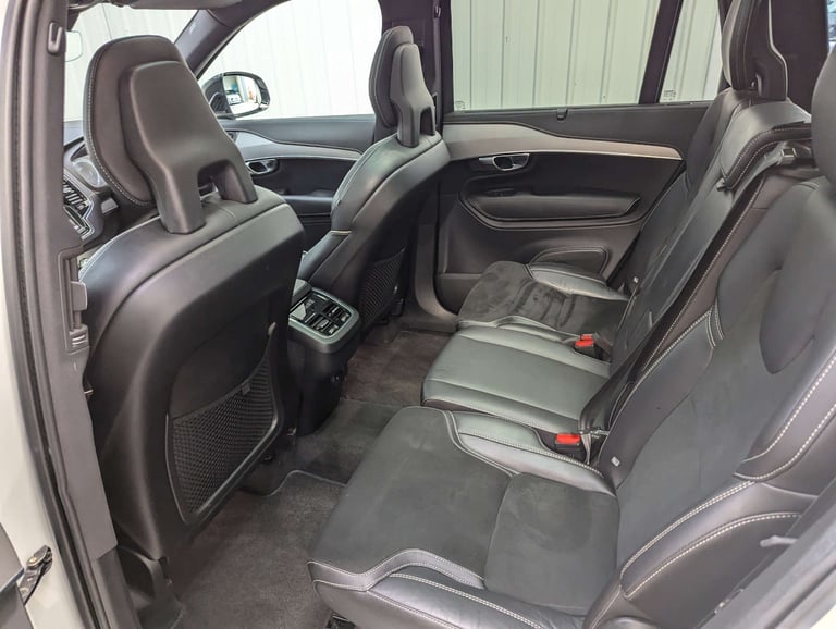 2022 Volvo XC90 2.0 XC90 R-Design B5 MHEV AWD Auto 4WD 5dr SUV Hybrid Automatic