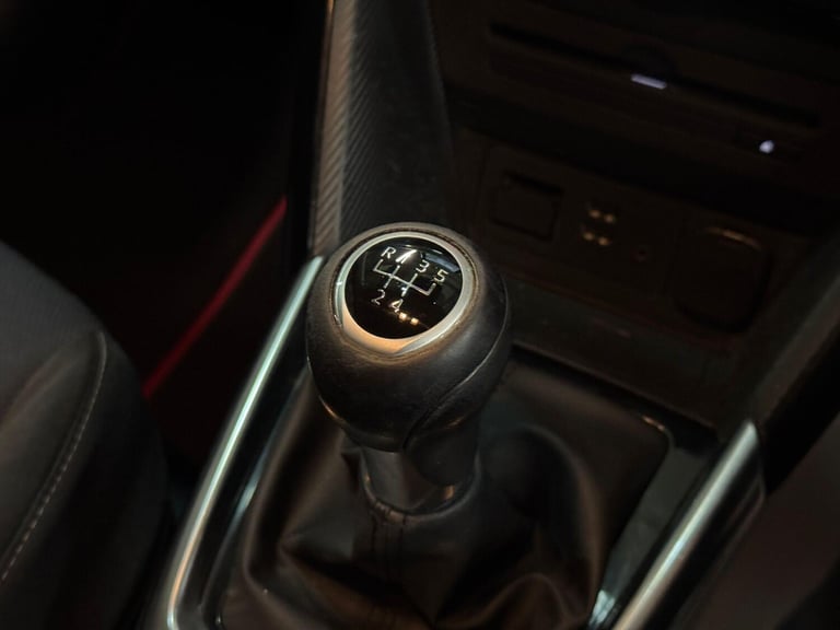 2015 Mazda Mazda2 1.5 SKYACTIV-G Sports Launch Edition Euro 6 (s/s) 5dr HATCHBACK Petrol Manual