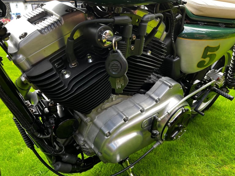 HARLEY DAVIDSON SPORTSTER 1200 CAFE RACER
