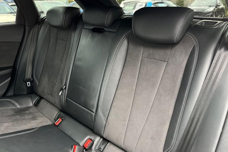 2019 Audi A4 40 TDI S Line 5dr S Tronic ** Paddle Shifters - Bluetooth / USB Connection Estate Di...