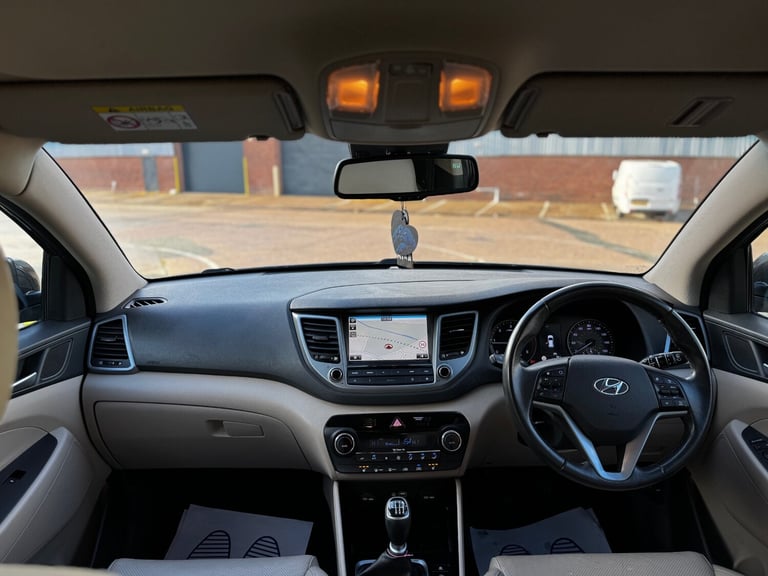 2017 Hyundai TUCSON 1.7 CRDi Blue Drive Premium 5dr 2WD SUV Diesel Manual