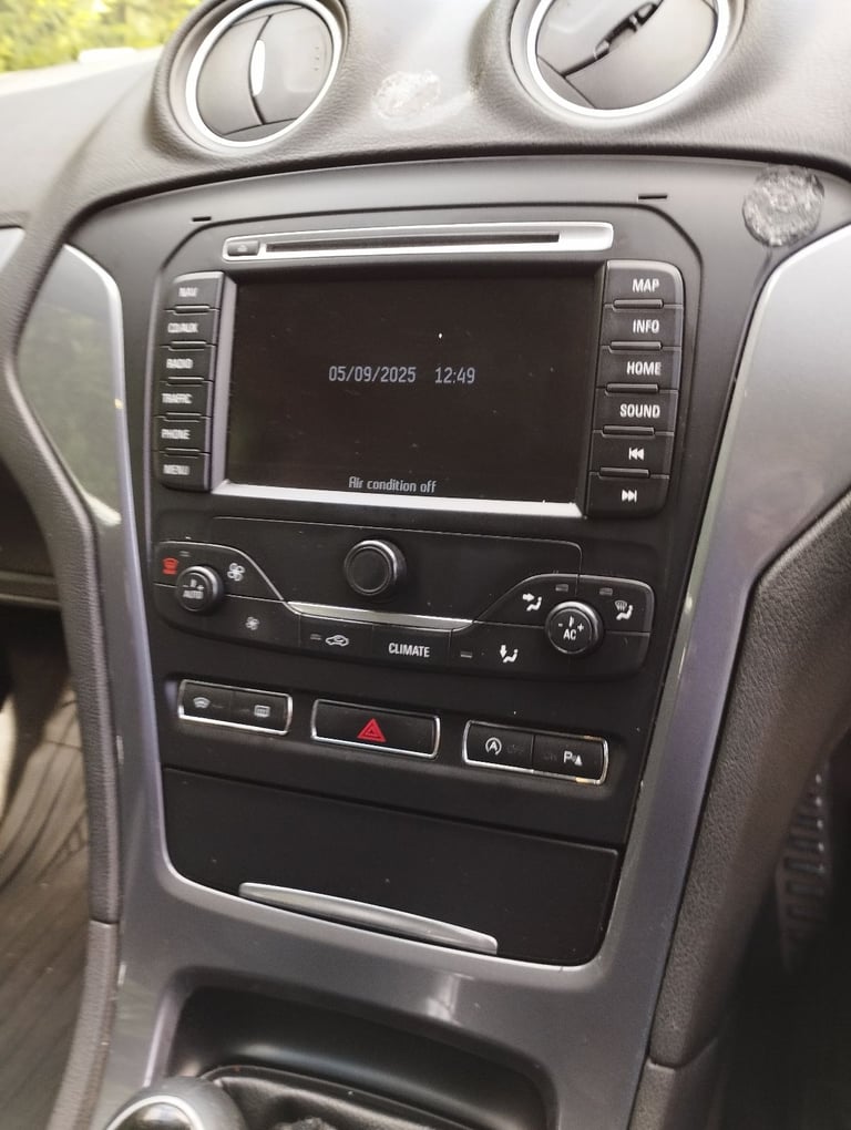 Ford, MONDEO, Zetec Business Edition, Estate, 2014, Manual, 1560 (cc), 5 doors