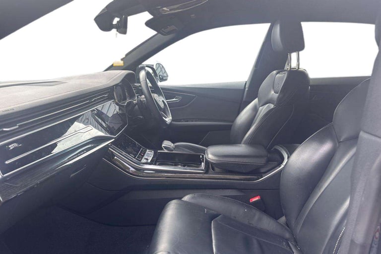  Audi Q8 55 TFSI Quattro Black Edition 5dr Tiptronic SUV Petrol Automatic