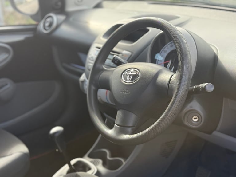 2007 Toyota AYGO 1.0 VVT-i Black 3dr HATCHBACK Petrol Manual