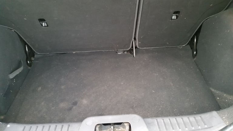 *!*NEW TIMING BELT KIT*!* 2013 Ford Fiesta 1.25 Style **FULL YEARS MOT** **£35 ROAD TAX** LOW MILES