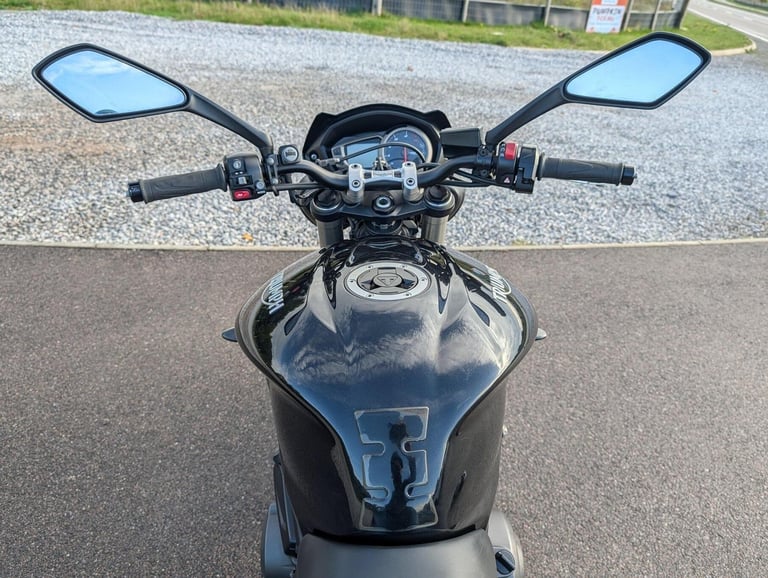 2019 TRIUMPH STREET TRIPLE S