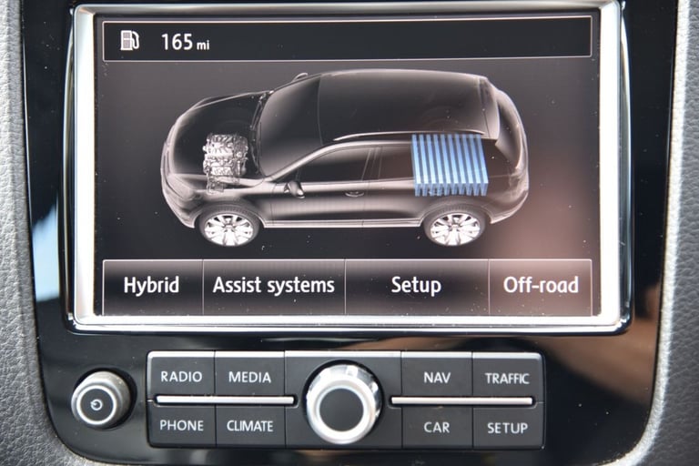 2013 Volkswagen Touareg 3.0h TSI V6 Hybrid SUV 5dr Petrol Hybrid Tiptronic 4WD Euro 5 (s/s) (333 ...