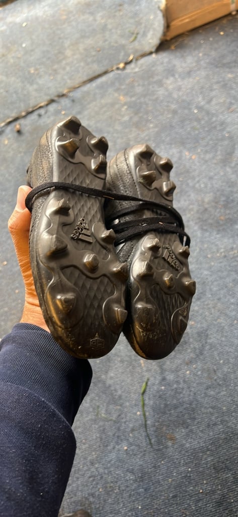 image for Size 1 football boots