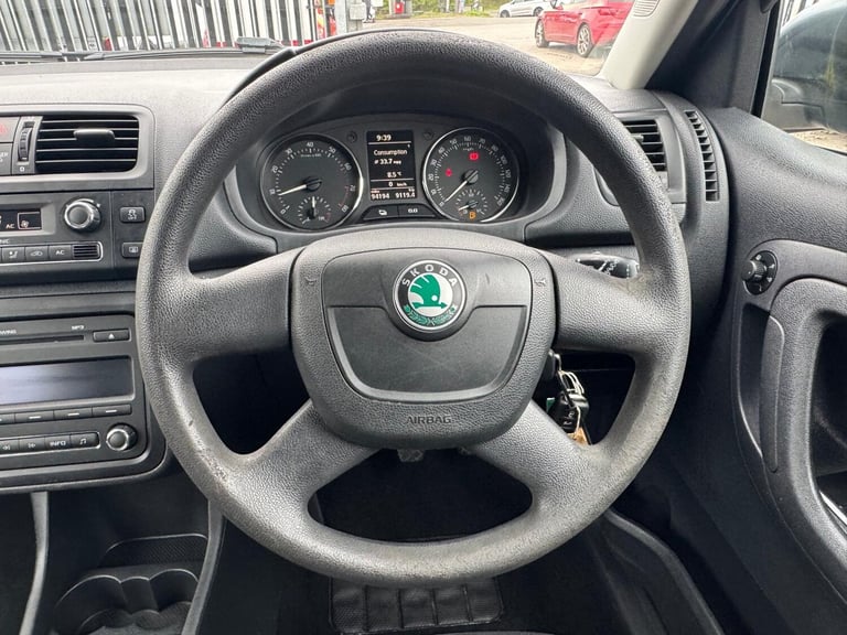 2010 Skoda Fabia 1.2 TSI Elegance 5dr HATCHBACK Petrol Manual