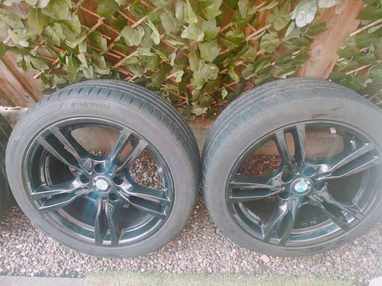 BMW 3/4 , 18 wheels Genuine msport