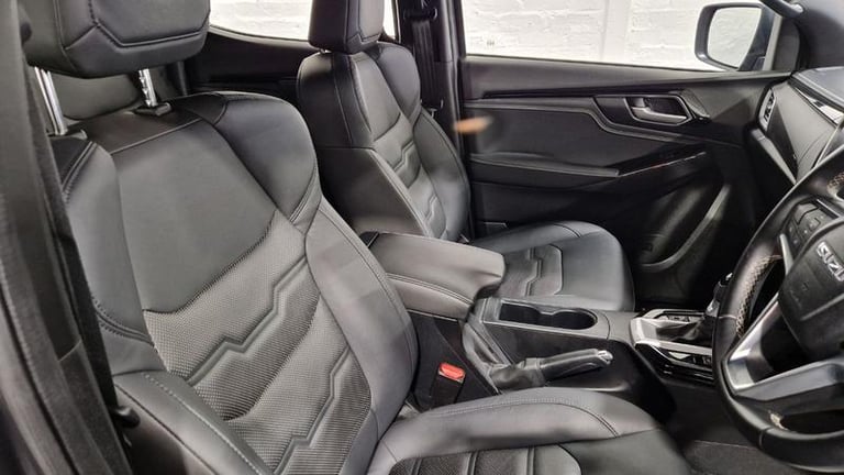 2023 Isuzu D-Max 1.9 V-Cross Double Cab 4x4 Auto Automatic Pick Up Diesel Automatic