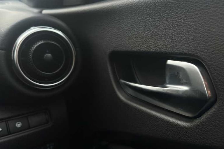 2025 Nissan Juke 1.0 DIG-T TEKNA 5DR Hatchback Petrol Manual