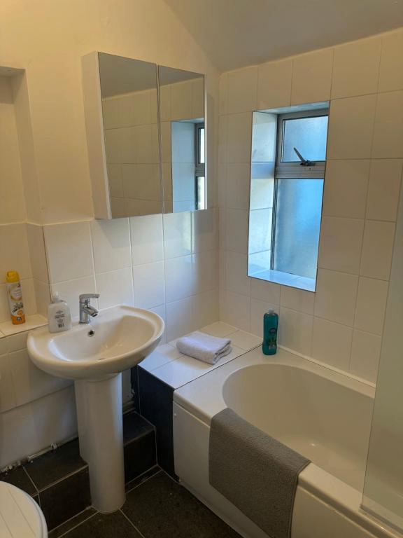 Spacious & Cosy Double Room for Rent CT6 8SN