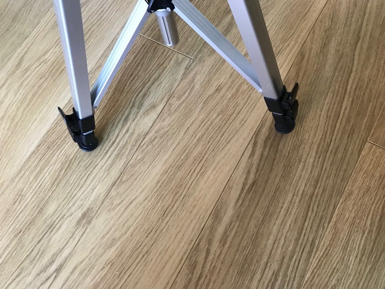 CAMERA TRIPOD made from light weight aluminium 