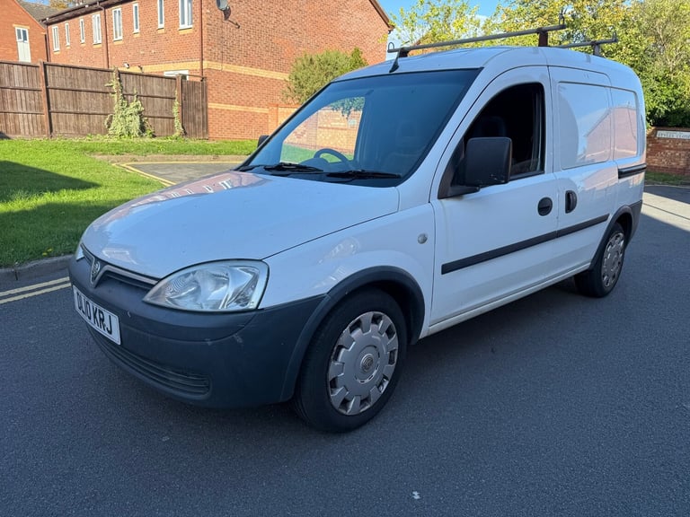 2010 Vauxhall Combo 2000 1.7CDTi 16V Van CAR DERIVED VAN Diesel Manual