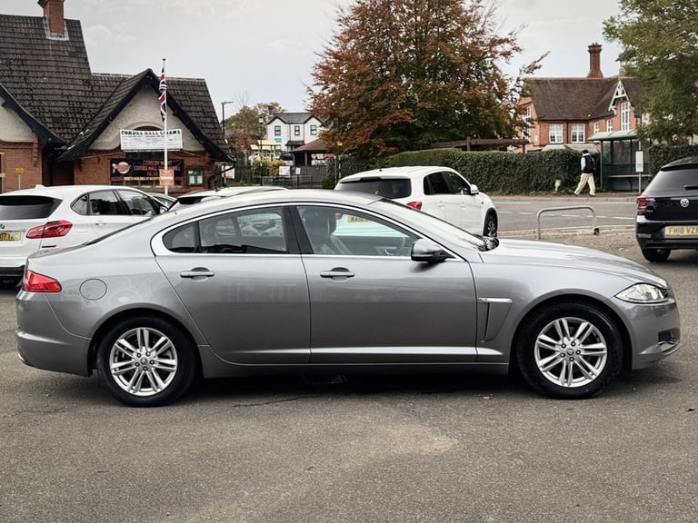 2012 Jaguar XF 3.0d V6 Luxury Saloon 4dr Diesel Auto Euro 5 (240 ps) Saloon Diesel Automatic