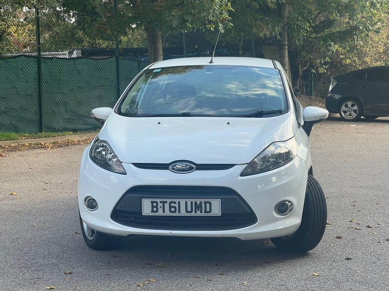 Ford, FIESTA, Hatchback, 2012, Manual, 1242 (cc), 5 doors