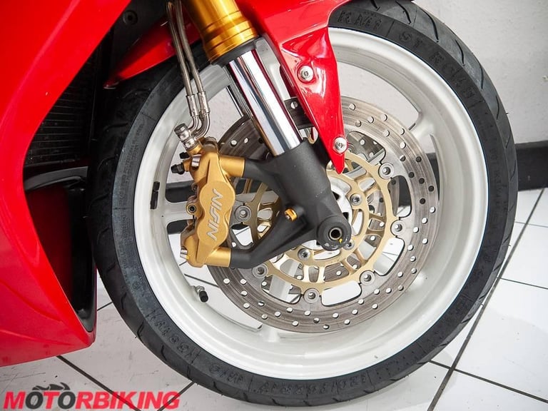 2009 (09) Triumph Daytona 675 - A beautiful example!!