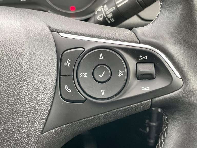 2020 Vauxhall Grandland X 1.5 Turbo D BlueInjection Elite Nav Euro 6 (s/s) 5dr HATCHBACK Diesel M...