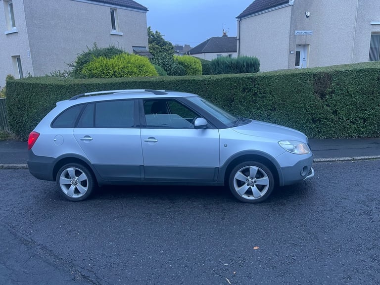 Skoda, SCOUT FABIA, Estate, 2013,.. ULEZ .. LONG MOT 