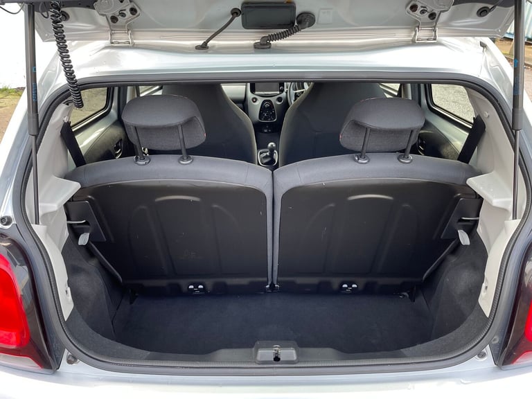 2016 Citroen C1 1.0L FEEL Hatchback 5dr Petrol Manual Euro 6 (68 bhp) Hatchback Petrol Manual