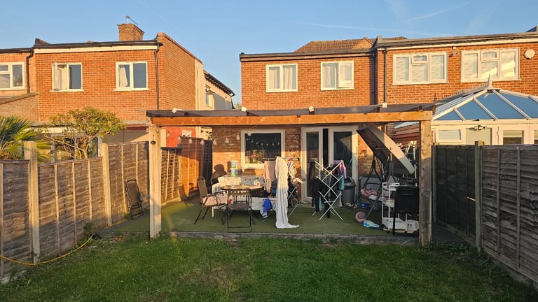 Double Room with ensuite bathroom 