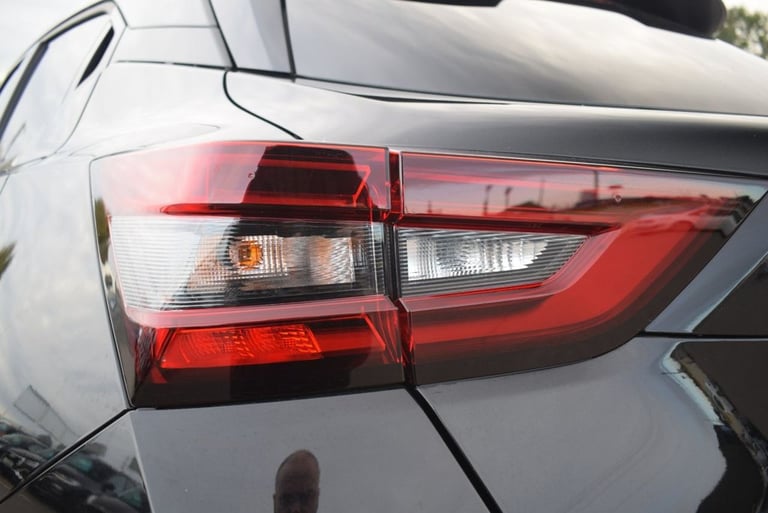 2025 Nissan Juke 1.0 DIG-T N-Connecta SUV 5dr Petrol DCT Auto Euro 6 (s/s) (114 ps) HATCHBACK Pet...