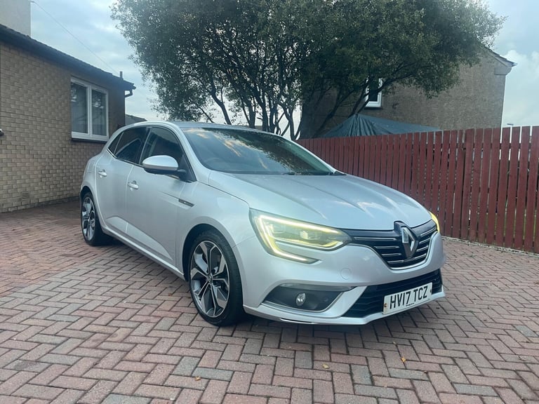 2017 Renault Megane 1.6 dCi Signature Nav Euro 6 (s/s) 5dr HATCHBACK Diesel Manual