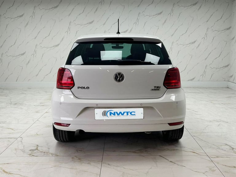 2017 Volkswagen Polo 1.2 TSI R-Line Hatchback 3dr Petrol Manual Euro 6 (s/s) (90 ps) F/S/H! 1 FO ...