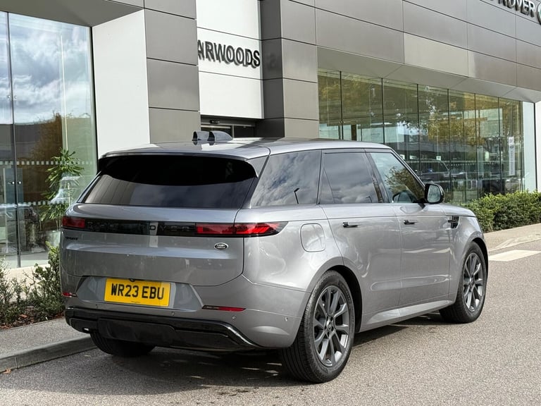 2023 Land Rover Range Rover Sport 3.0 D300 MHEV Dynamic SE SUV 5dr Diesel Auto 4WD Euro 6 (s/s) (...