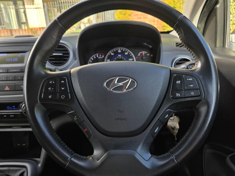 2017 Hyundai i10 1.0 Premium Euro 6 5dr HATCHBACK Petrol Manual